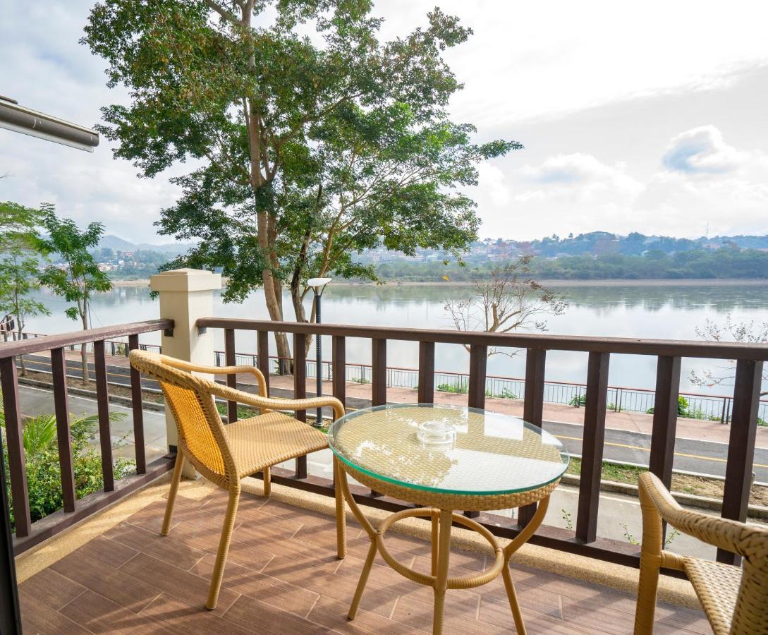 Chiangkhong Teak Garden Riverfront Onsen Hotel- Sha Extra Plus Chiang Khong Exterior foto